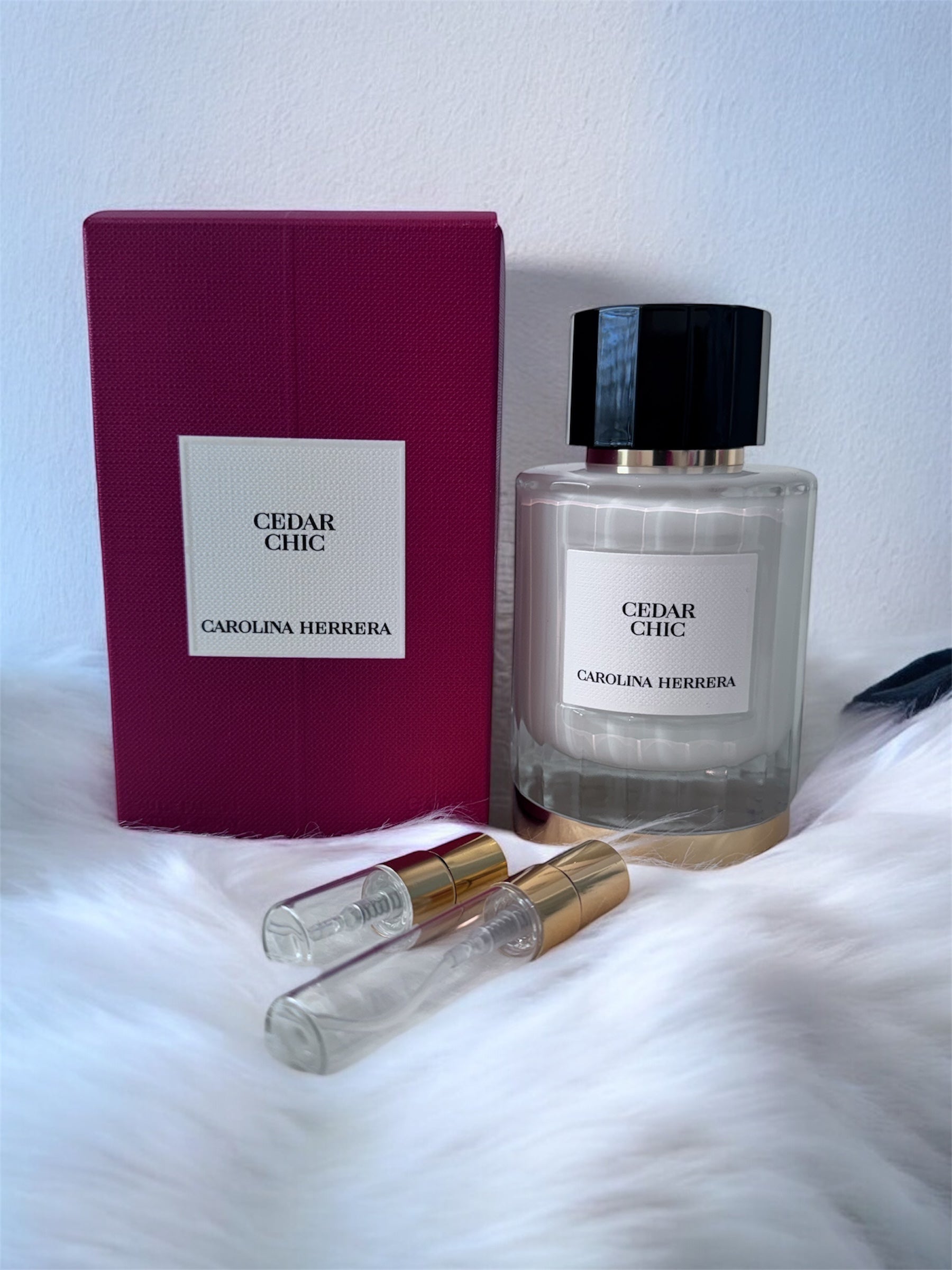 NEW!! Carolina Herrera Cedar Chic